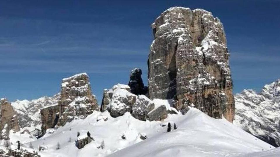 Garni La Rondine Hotel Selva di Cadore Exterior foto
